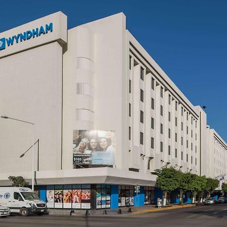 Wyndham Executivo Culiacán Exteriör bild