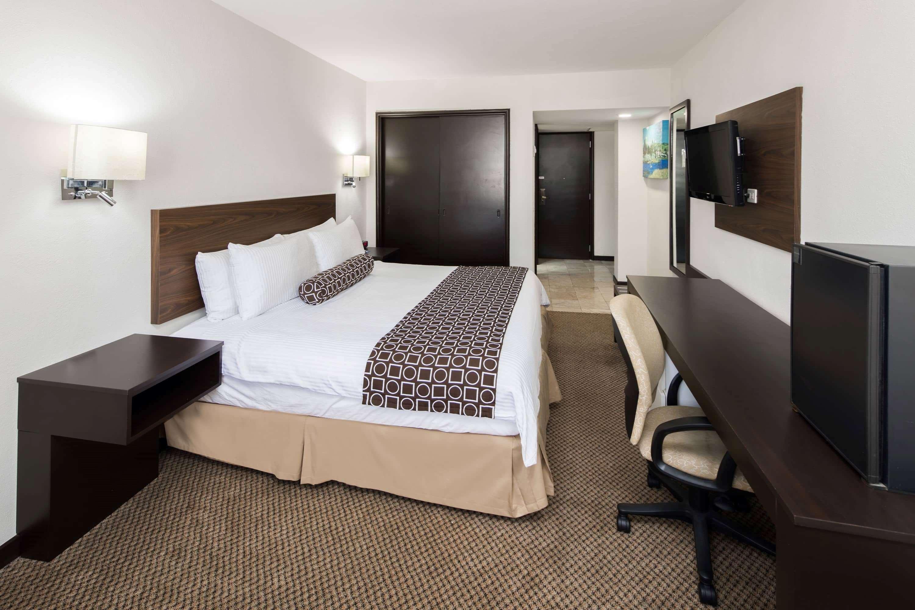 Wyndham Executivo Culiacán Exteriör bild