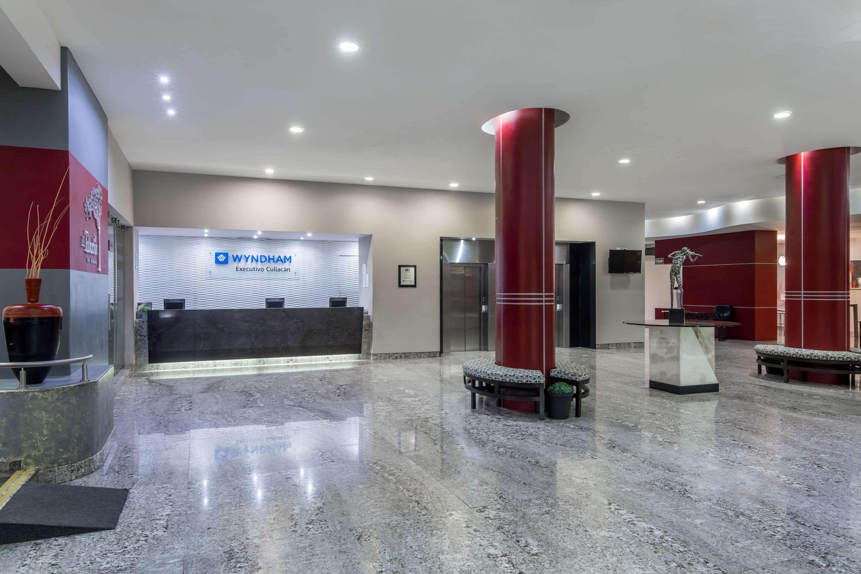 Wyndham Executivo Culiacán Exteriör bild