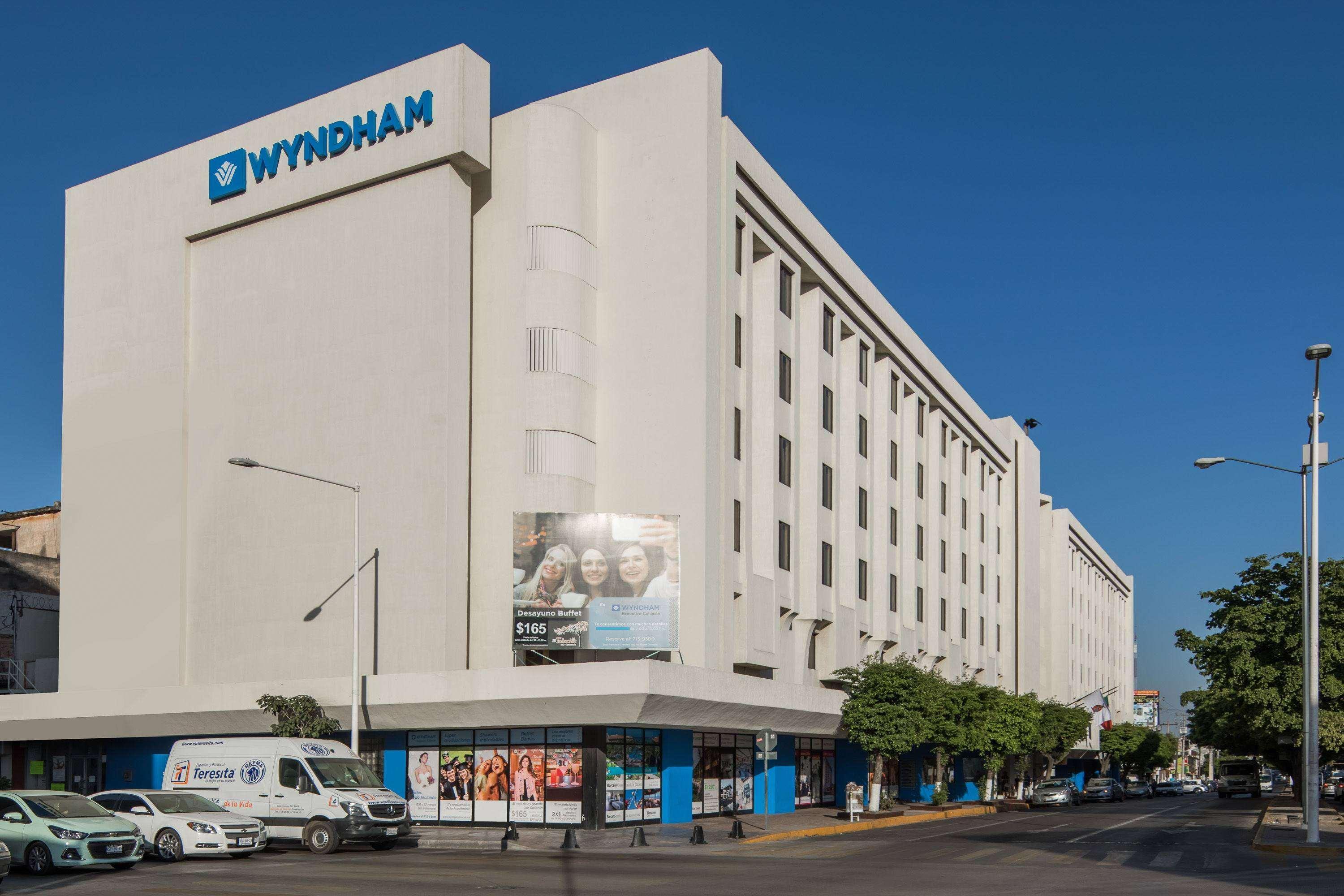 Wyndham Executivo Culiacán Exteriör bild