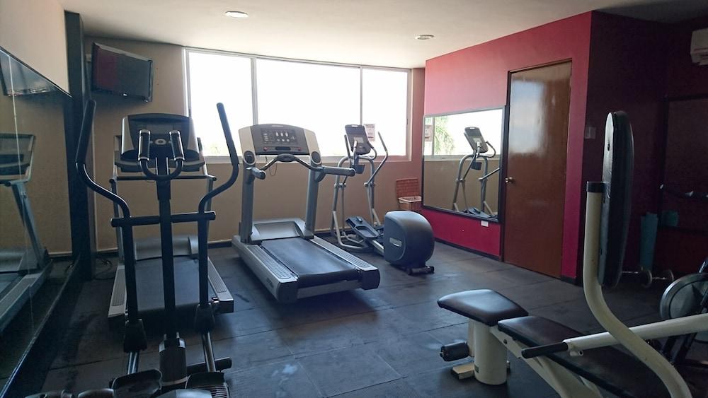 Wyndham Executivo Culiacán Exteriör bild