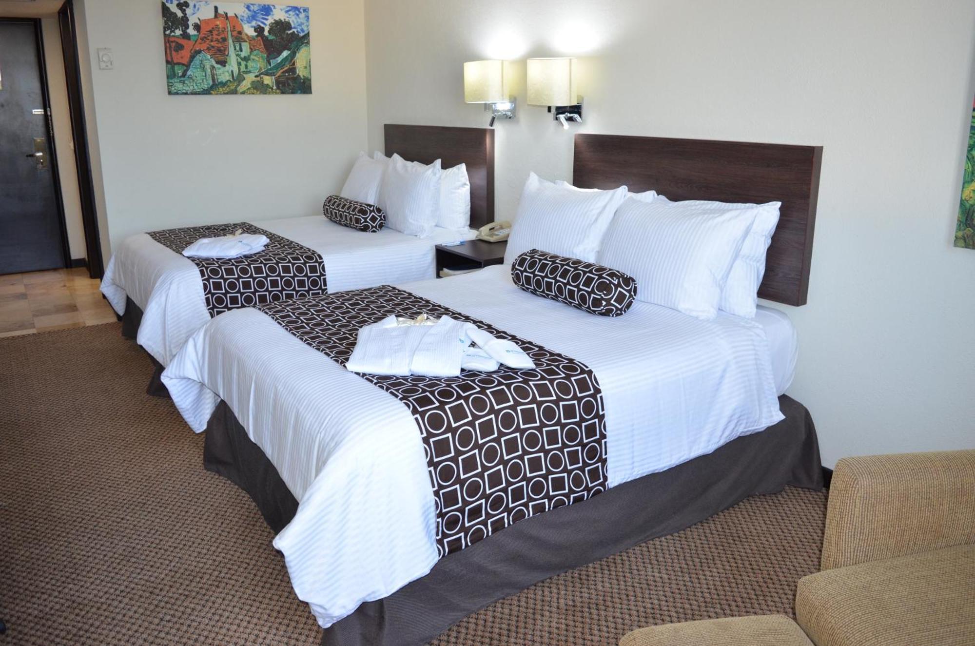 Wyndham Executivo Culiacán Exteriör bild